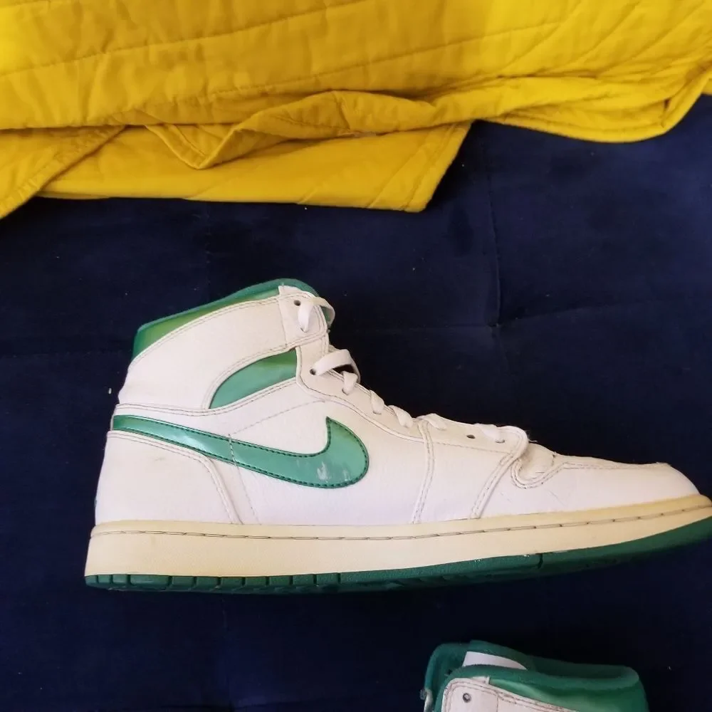 Nike Air Jordan 1 Retro High 